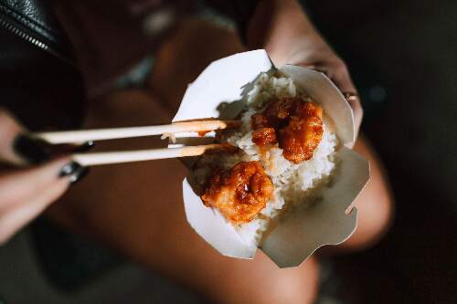 A photo of our chilli prawns and rice.